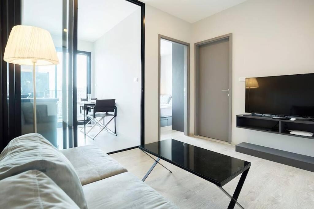 Pattaya, Location With Infinity Pool Appartement
